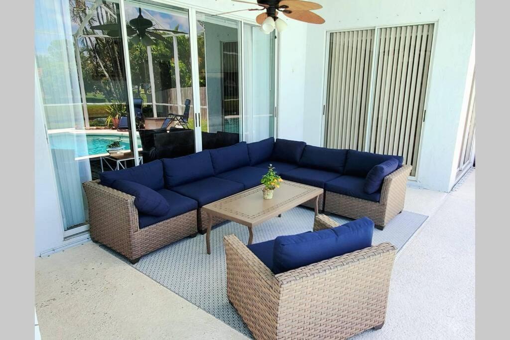 Port St. Lucie Our Beautiful Florida Vacation Home With Heated Pool מראה חיצוני תמונה